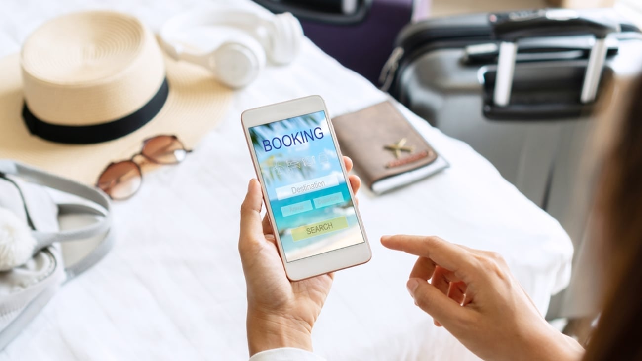 booking a hotel stay on a smartphone