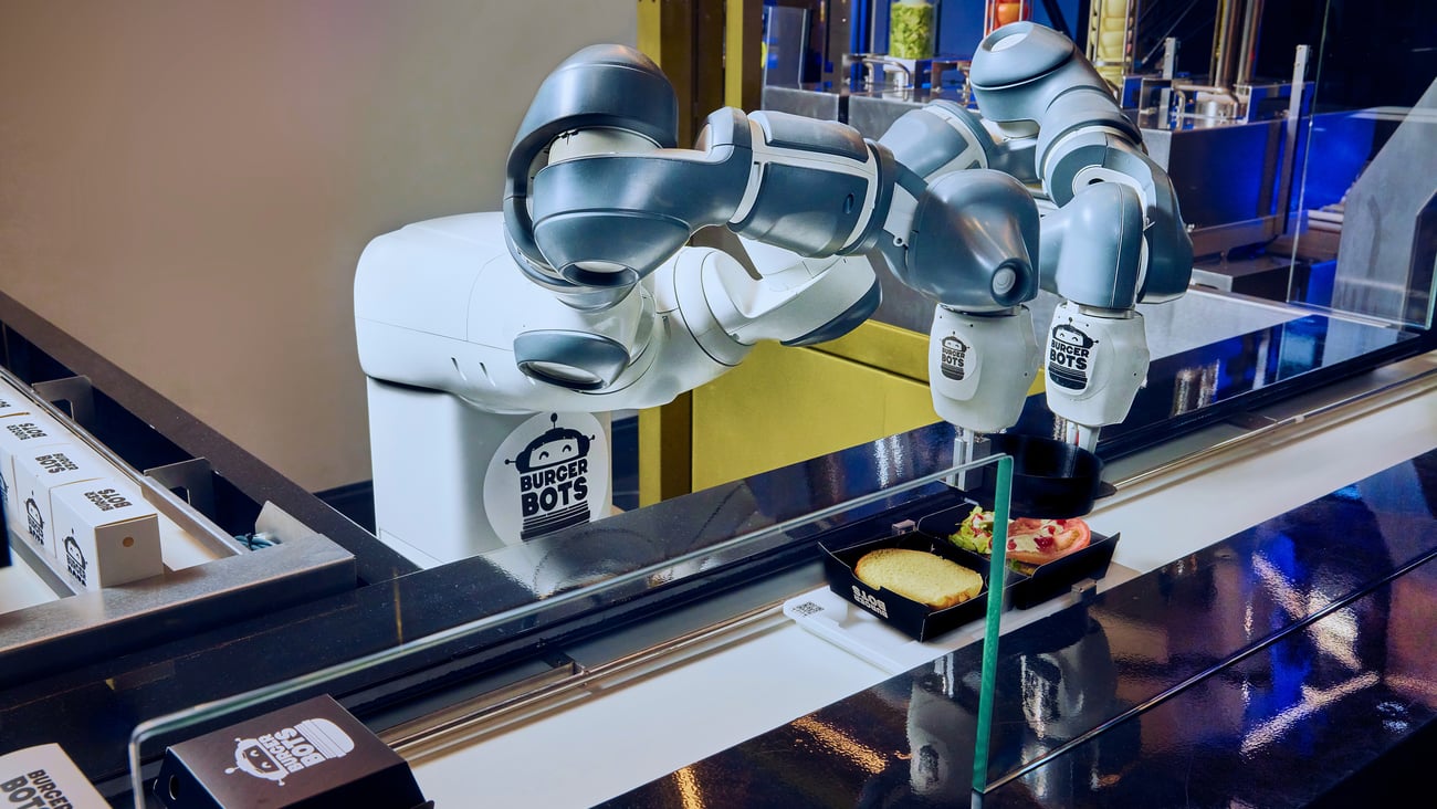 BurgerBots launch restaurant 