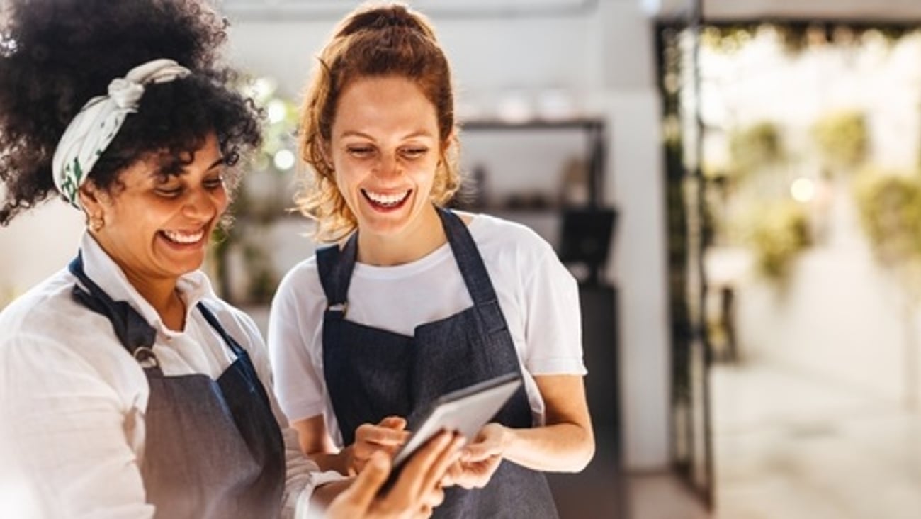 restaurant employee tablet 