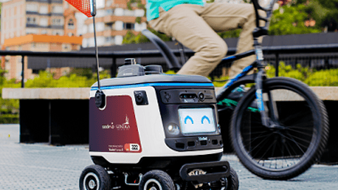 Gonzaga delivery robot on wheels