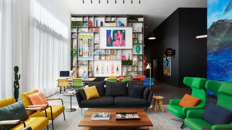 citizenM guestroom