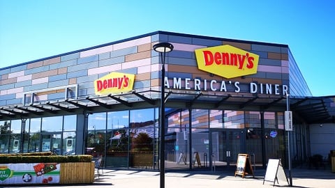 Dennys exterior of diner