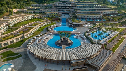 aerial view of miraggio thermal spa resort