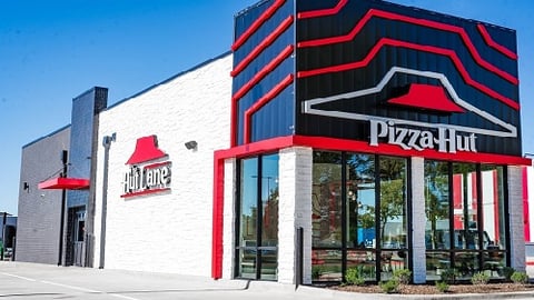 pizza hut with drive-thru