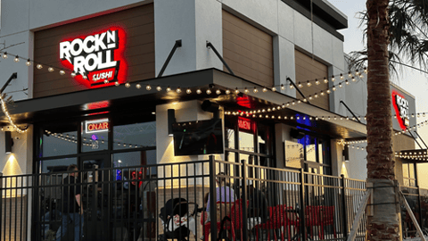 rock n roll sushi exterior in florida