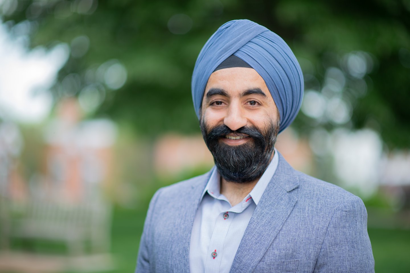 SJ Sawhney headshot