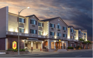 Super 8 by Wyndham in San Bruno, California