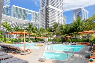 East Miami poolside view