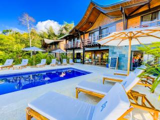 Kalon Surf Pool
