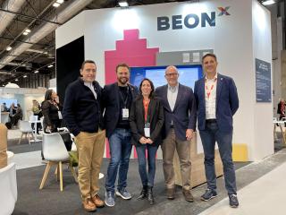 BEONx tradeshow booth