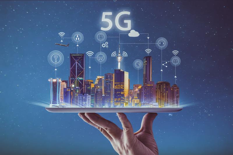 5g signal above buildings