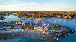 Aerial view of  Stage Neck Inn